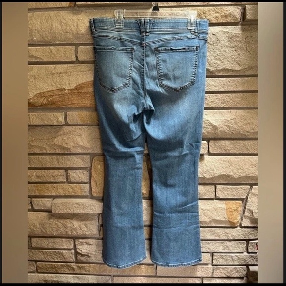 Wit & Wisdom Light Blue Boot Cut Jeans - Picture 3 of 9